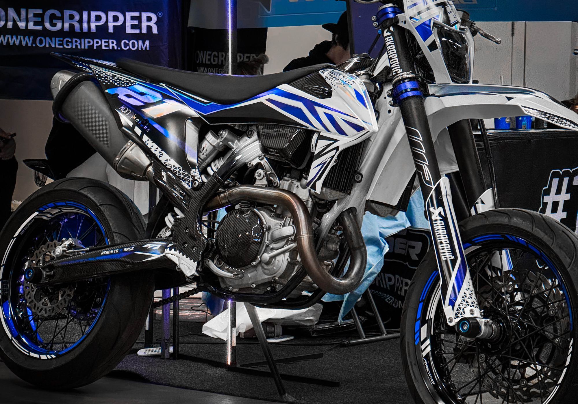 Full Custom tarrasarja - Sinun visiosi